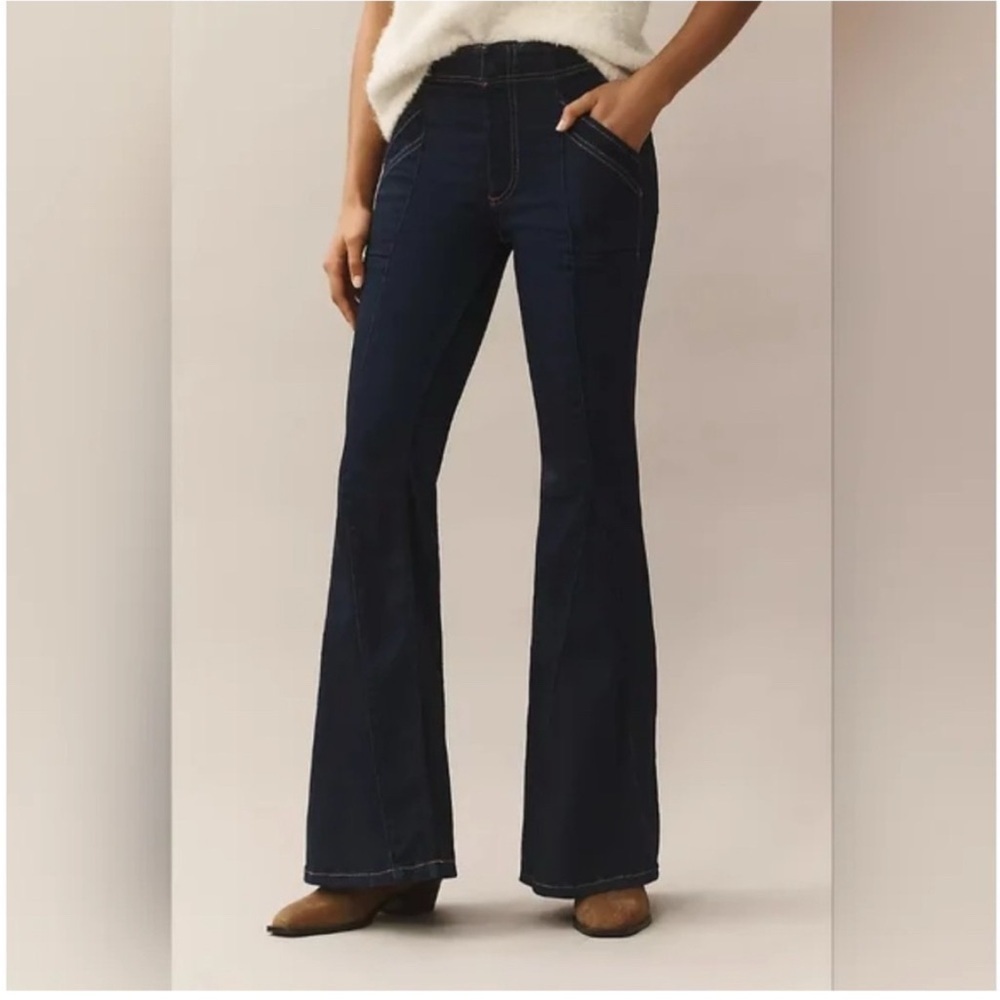 Anthropologie new Pilcro Puddle Bellbottom Flare Jeans 25 Mid Rise Dark Wash Y2K